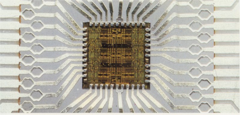 chip_connectors.jpg (70335 bytes)